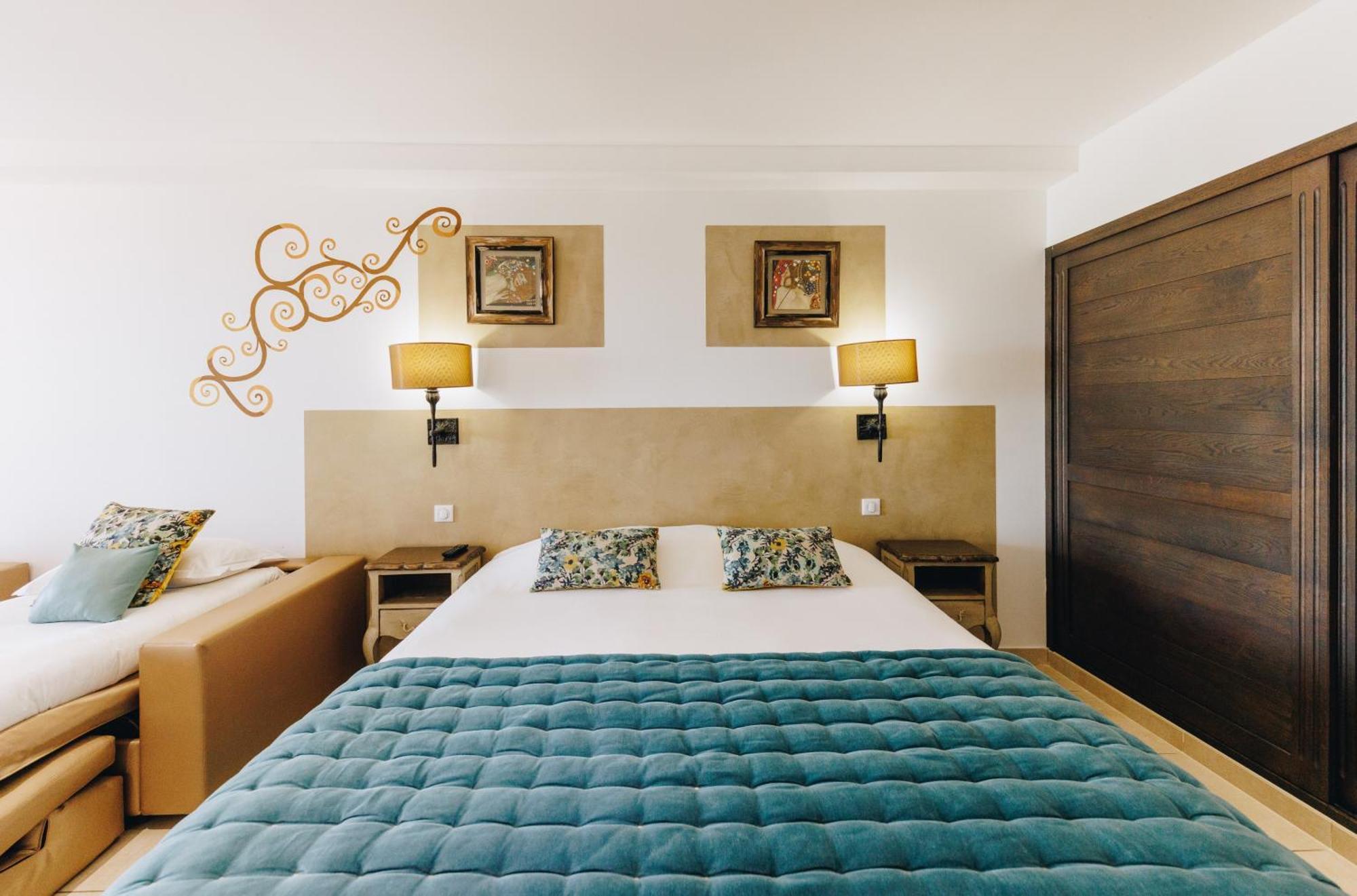 Hotel Liberata & Spa Л'Иль-Рус Номер фото